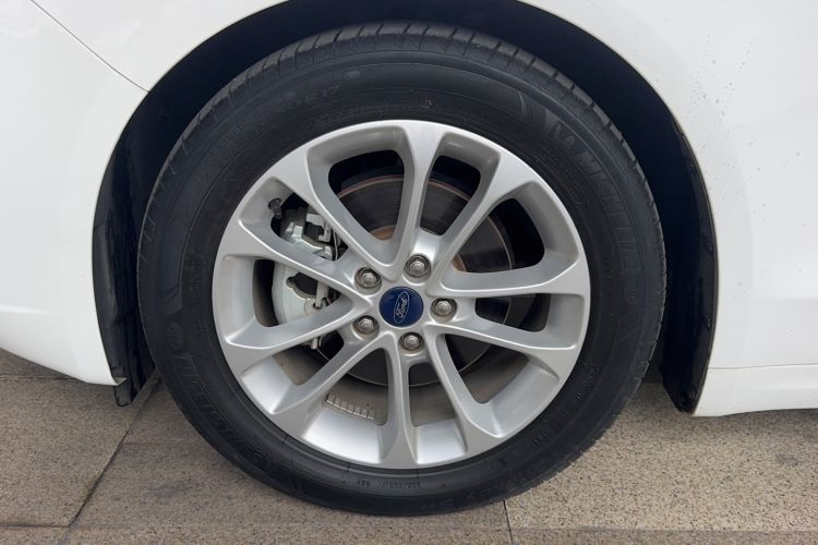 Used Ford Mondeo 2020 EcoBoost 180 Stylish Model Exterior 3