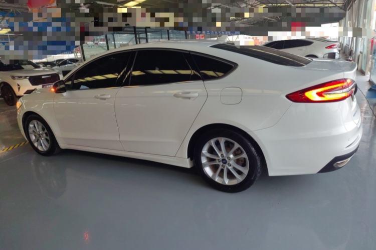 Used Ford Mondeo 2020 EcoBoost 180 Stylish Model Exterior 3