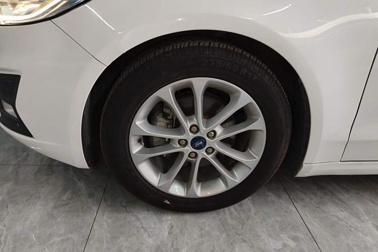Used Ford Mondeo 2020 EcoBoost 180 Stylish Model Exterior 3