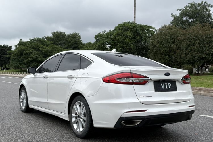 Used Ford Mondeo 2020 EcoBoost 180 Stylish Model Exterior 3