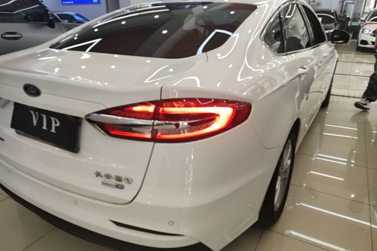 Used Ford Mondeo 2020 EcoBoost 180 Stylish Model Exterior 3