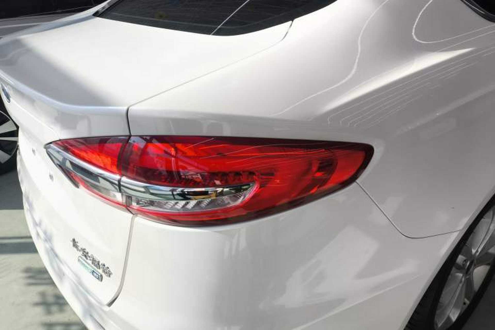 Used Ford Mondeo 2020 EcoBoost 180 Stylish Model Exterior 3