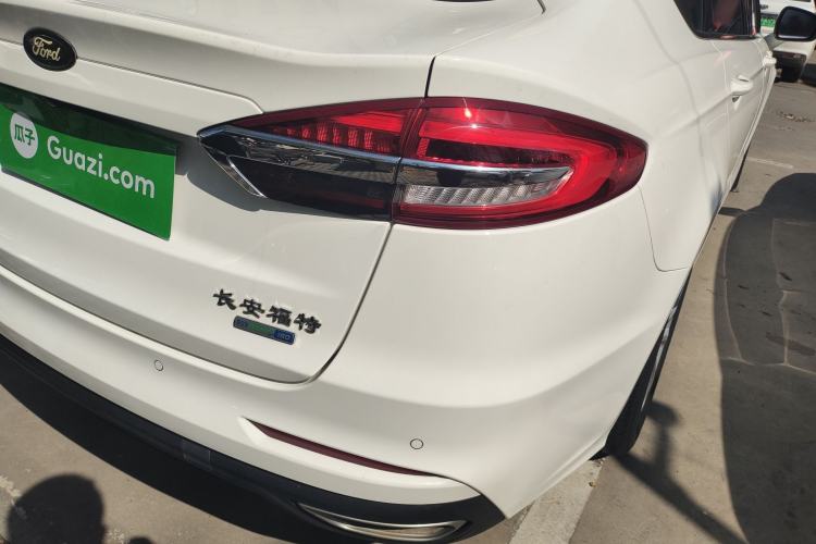 Used Ford Mondeo 2020 EcoBoost 180 Stylish Model Exterior 3