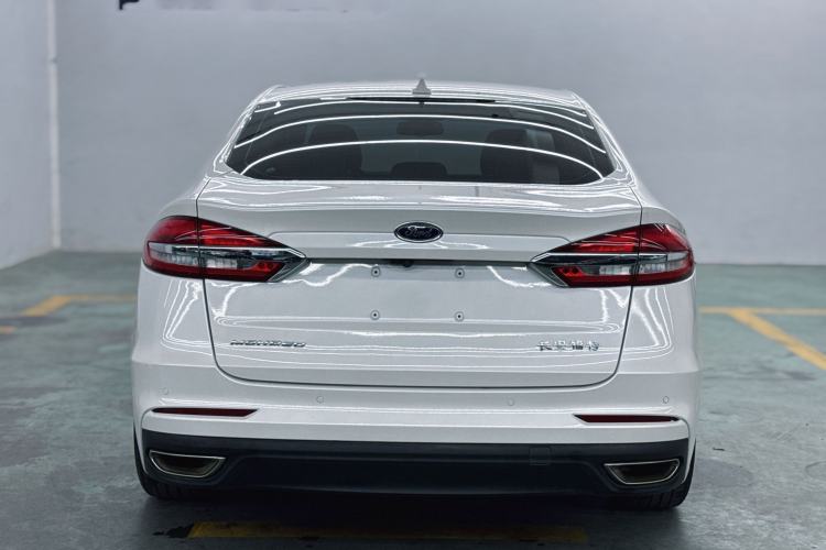 Used Ford Mondeo 2020 EcoBoost 180 Stylish Model Exterior 3
