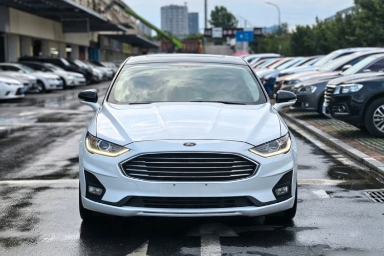 Used Ford Mondeo 2020 EcoBoost 180 Stylish Model Exterior 4