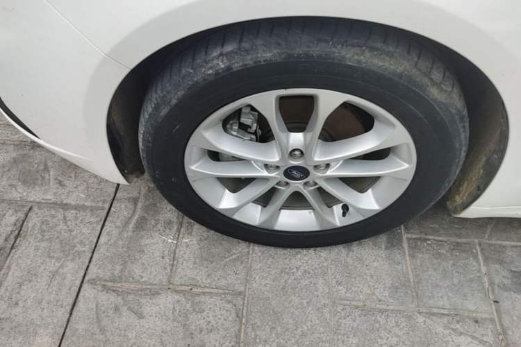 Used Ford Mondeo 2020 EcoBoost 200 Stylish Model Exterior 4