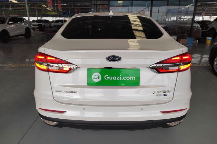 Used Ford Mondeo 2020 EcoBoost 180 Stylish Model Exterior 4