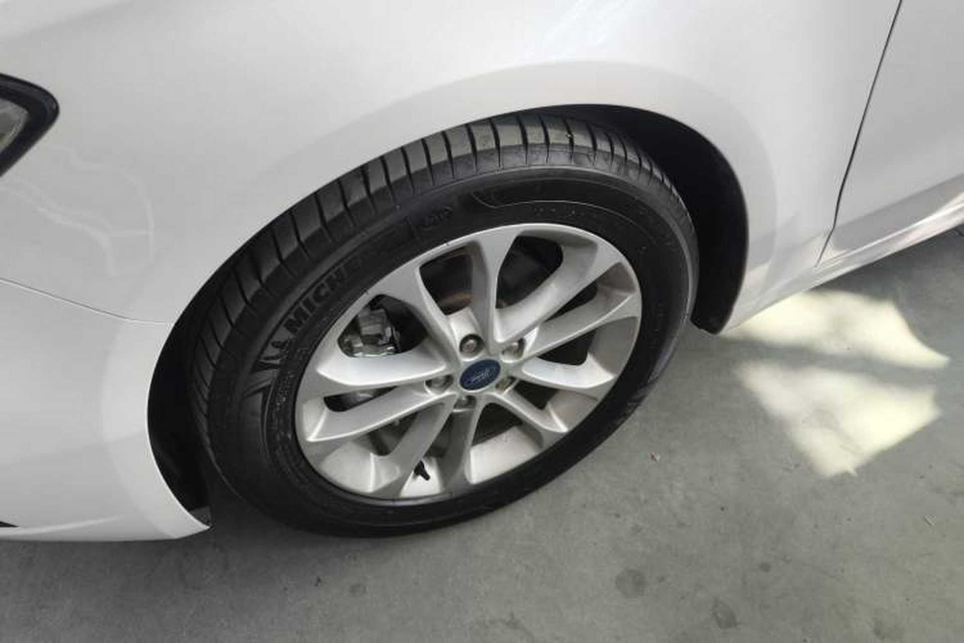 Used Ford Mondeo 2020 EcoBoost 180 Stylish Model Exterior 4