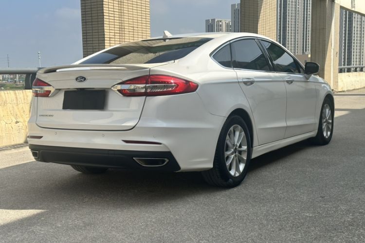 Used Ford Mondeo 2020 EcoBoost 180 Stylish Model Exterior 4