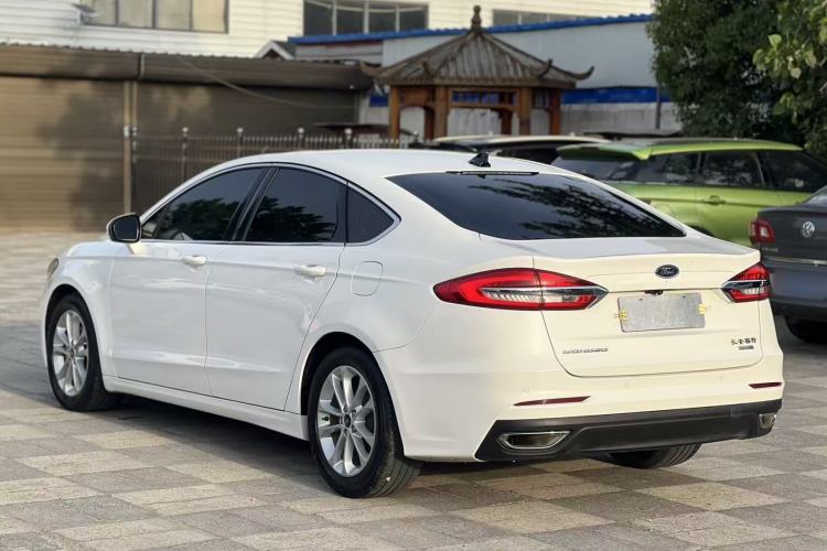 Used Ford Mondeo 2020 EcoBoost 200 Stylish Model Exterior 4