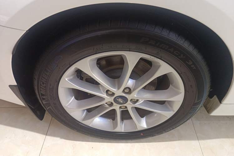 Used Ford Mondeo 2020 EcoBoost 200 Stylish Model Exterior 5