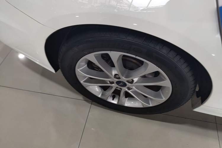 Used Ford Mondeo 2020 EcoBoost 180 Stylish Model Exterior 5