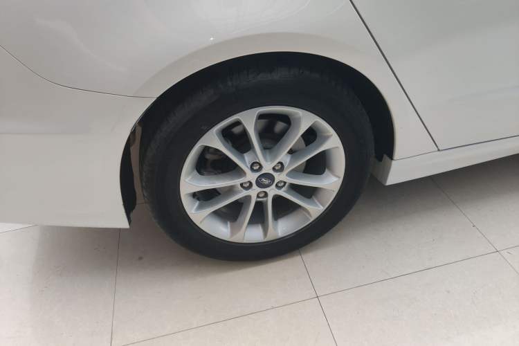 Used Ford Mondeo 2020 EcoBoost 200 Stylish Model Exterior 5