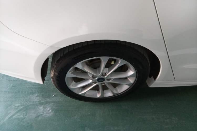 Used Ford Mondeo 2020 EcoBoost 180 Stylish Model Exterior 5
