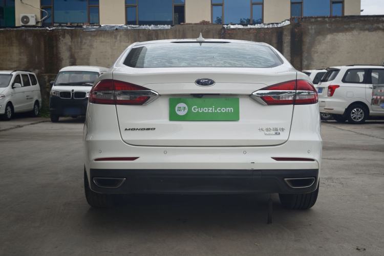 Used Ford Mondeo 2020 EcoBoost 180 Stylish Model Exterior 5
