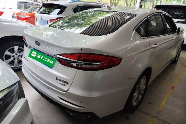 Used Ford Mondeo 2020 EcoBoost 180 Stylish Model Exterior 5