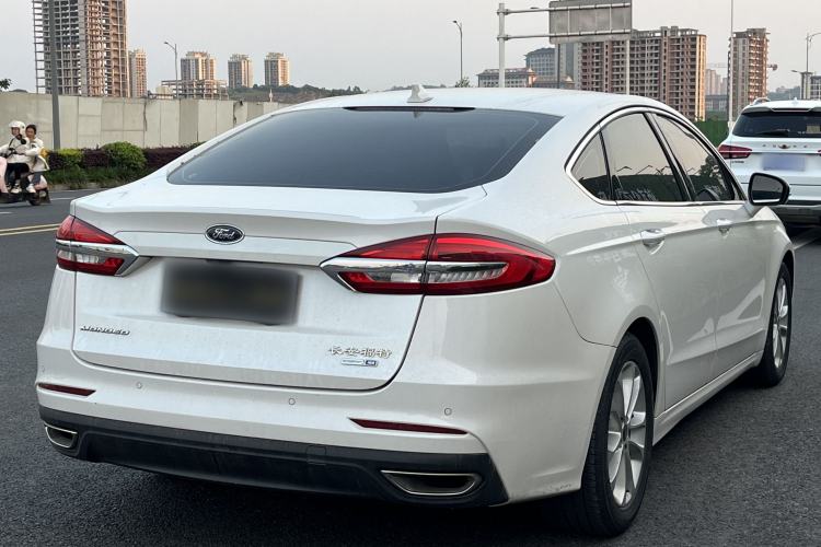 Used Ford Mondeo 2020 EcoBoost 180 Stylish Model Exterior 5