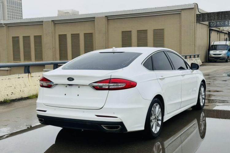Used Ford Mondeo 2020 EcoBoost 180 Stylish Model Exterior 5