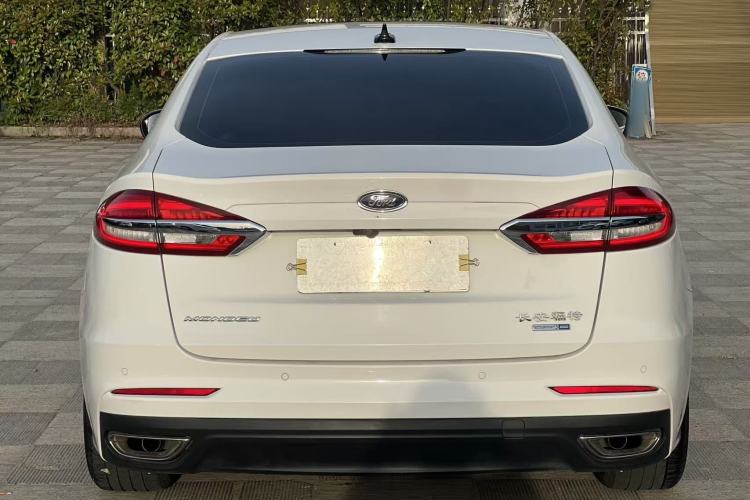 Used Ford Mondeo 2020 EcoBoost 200 Stylish Model Exterior 5