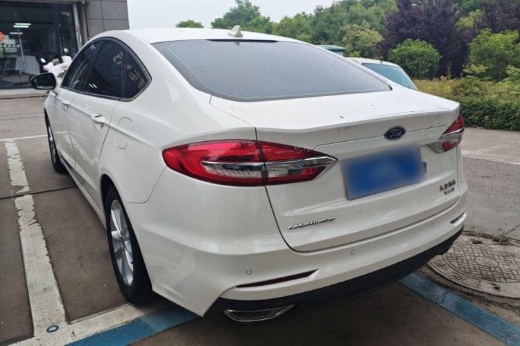 Used Ford Mondeo 2020 EcoBoost 200 Stylish Model Exterior 5