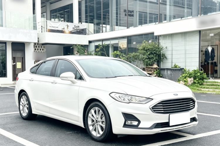 Used Ford Mondeo 2020 EcoBoost 180 Stylish Model Exterior 6