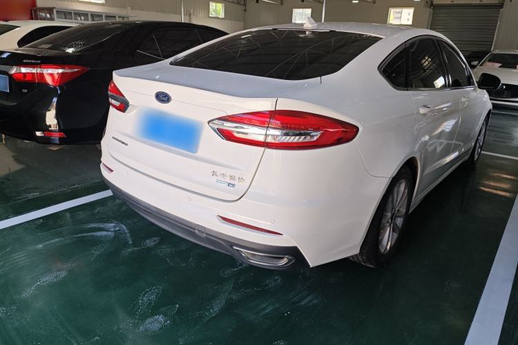 Used Ford Mondeo 2020 EcoBoost 180 Stylish Model Exterior 6