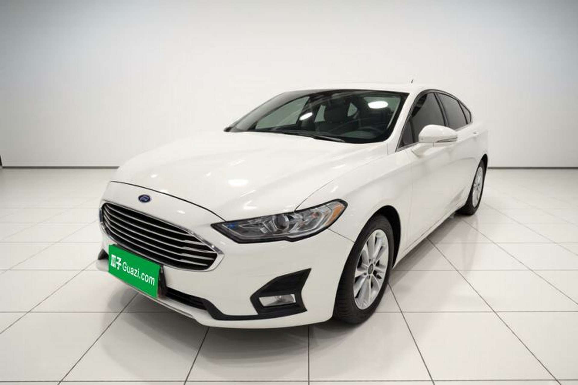 Used Ford Mondeo 2020 EcoBoost 180 Stylish Model Front Left 45 Deg