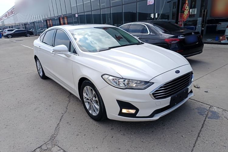 Used Ford Mondeo 2020 EcoBoost 180 Stylish Model Front Right 45 Deg
