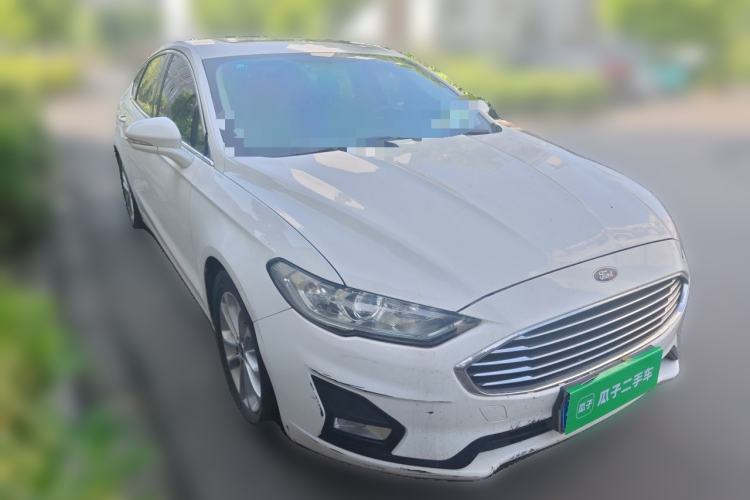 Used Ford Mondeo 2020 EcoBoost 180 Stylish Model Front Right 45 Deg