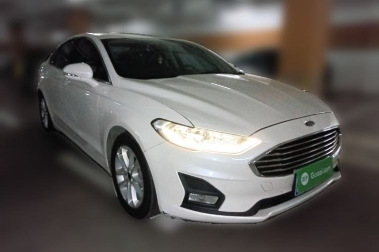 Used Ford Mondeo 2020 EcoBoost 180 Stylish Model Front Right 45 Deg