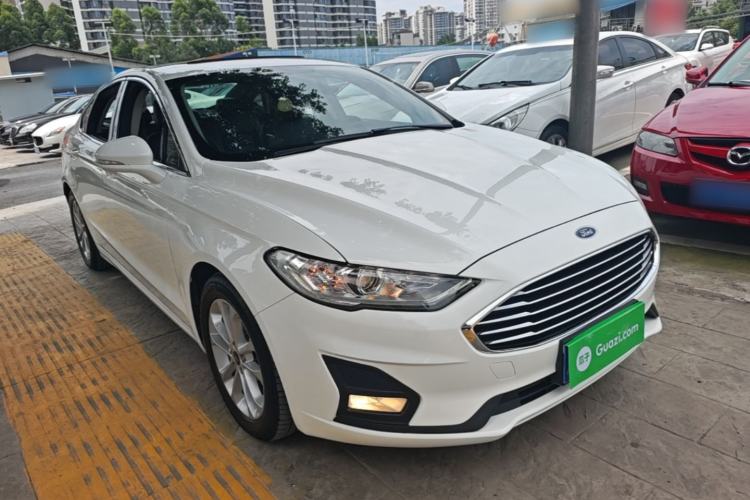 Used Ford Mondeo 2020 EcoBoost 180 Stylish Model Front Right 45 Deg