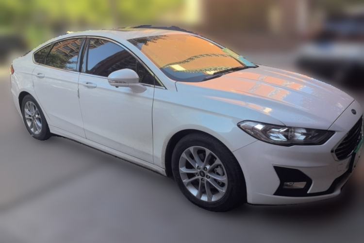 Used Ford Mondeo 2020 EcoBoost 180 Stylish Model Front Right 45 Deg