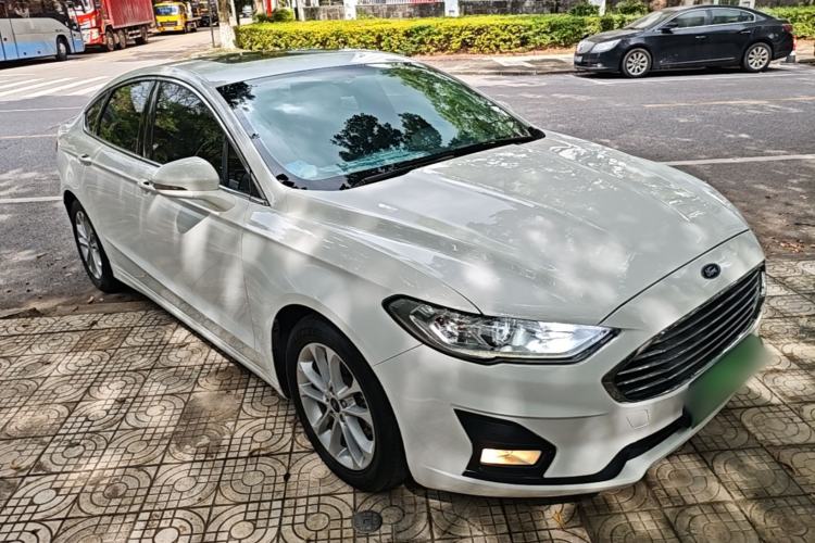 Used Ford Mondeo 2020 EcoBoost 180 Stylish Model Front Right 45 Deg
