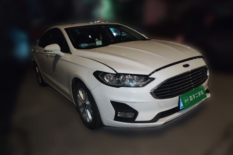 Used Ford Mondeo 2020 EcoBoost 180 Stylish Model Front Right 45 Deg