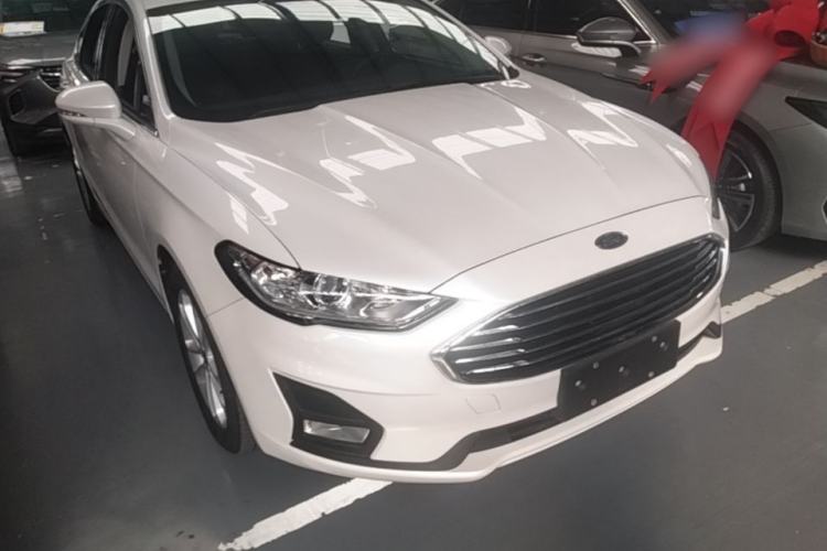 Used Ford Mondeo 2020 EcoBoost 180 Stylish Model Front Right 45 Deg