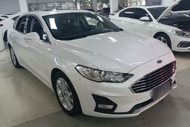 Used Ford Mondeo 2020 EcoBoost 180 Stylish Model Front Right 45 Deg