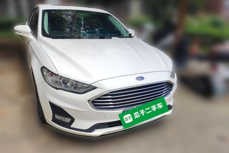 Used Ford Mondeo 2020 EcoBoost 180 Luxury Model Front Right 45 Deg