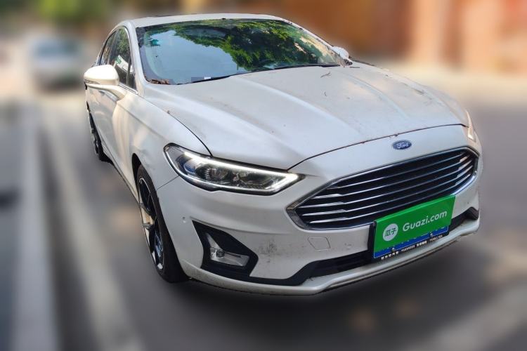 Used Ford Mondeo 2020 EcoBoost 180 Luxury Model Front Right 45 Deg