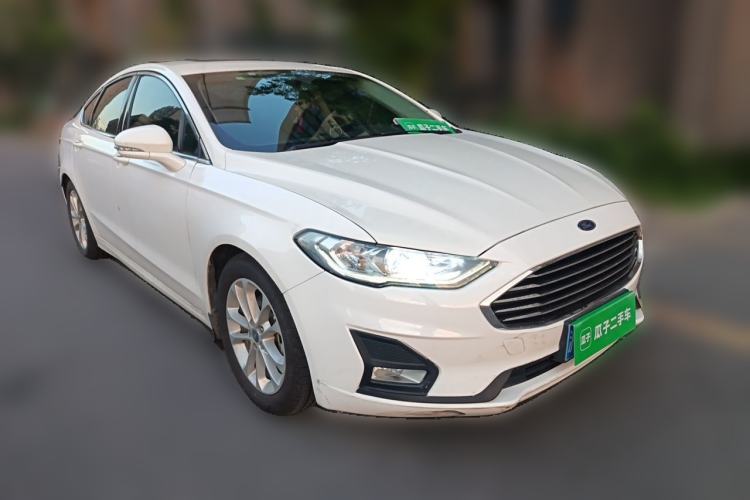 Used Ford Mondeo 2020 EcoBoost 180 Stylish Model Front Right 45 Deg