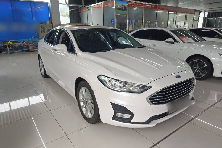 Used Ford Mondeo 2020 EcoBoost 180 Stylish Model Front Right 45 Deg