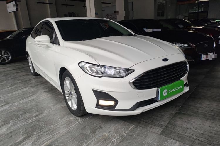 Used Ford Mondeo 2020 EcoBoost 180 Stylish Model Front Right 45 Deg