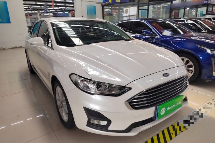 Used Ford Mondeo 2020 EcoBoost 180 Stylish Model Front Right 45 Deg