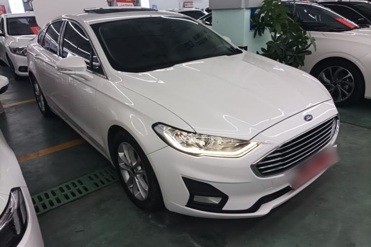 Used Ford Mondeo 2020 EcoBoost 180 Stylish Model Front Right 45 Deg