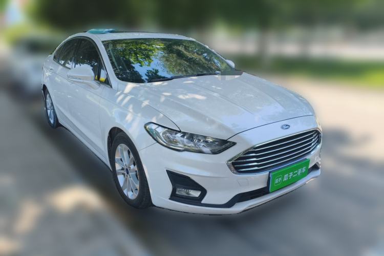 Used Ford Mondeo 2020 EcoBoost 180 Stylish Model Front Right 45 Deg