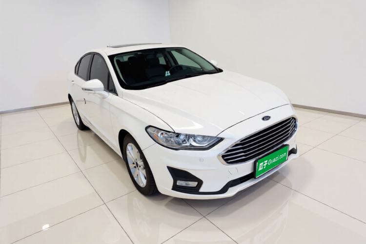 Used Ford Mondeo 2020 EcoBoost 200 Stylish Model Front Right 45 Deg