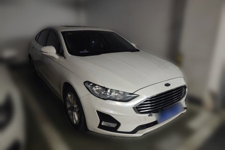 Used Ford Mondeo 2020 EcoBoost 180 Stylish Model Front Right 45 Deg