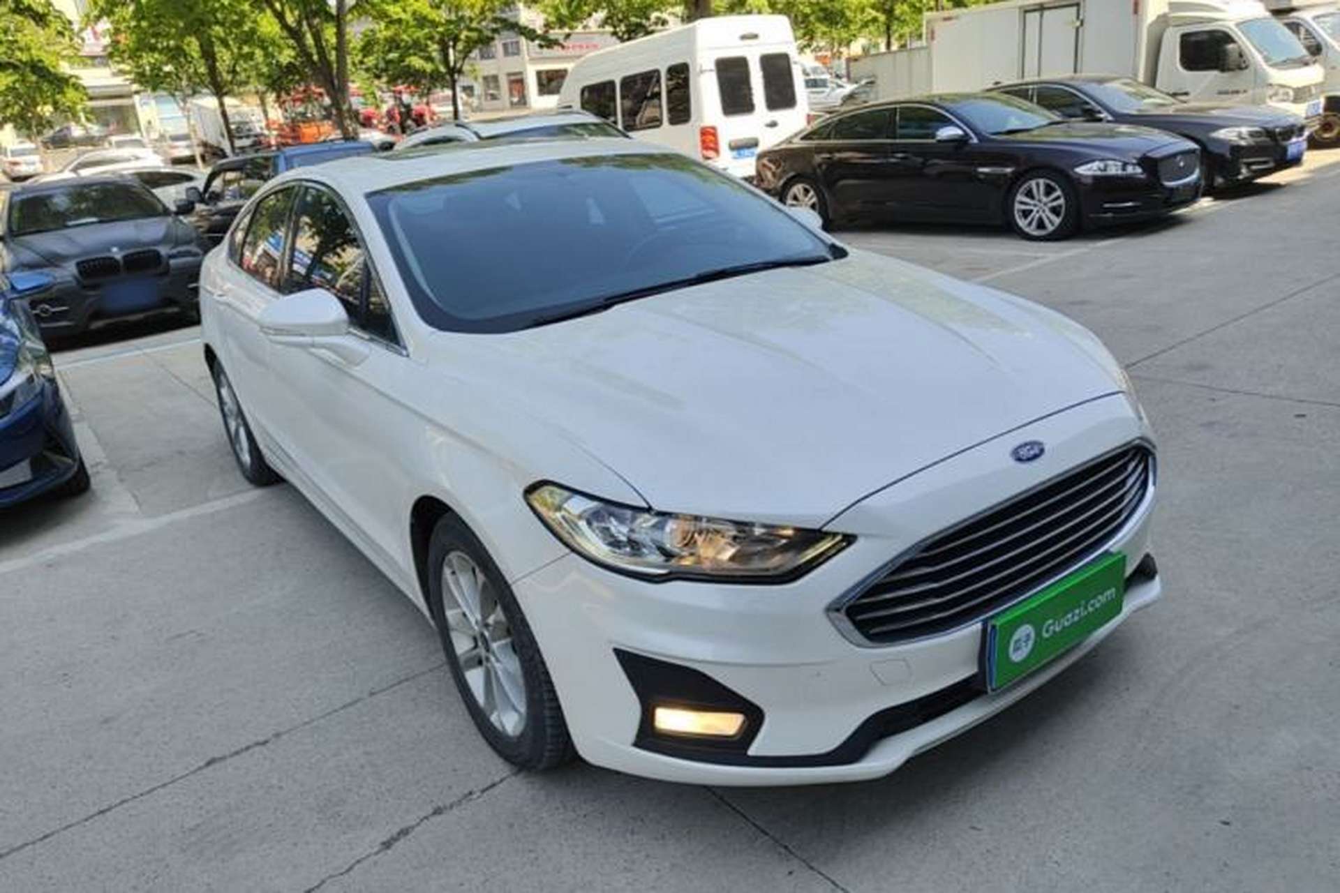 Used Ford Mondeo 2020 EcoBoost 200 Stylish Model Front Right 45 Deg