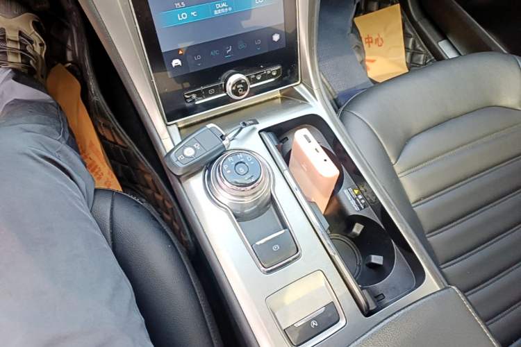 Used Ford Mondeo 2020 EcoBoost 180 Stylish Model Gear Lever