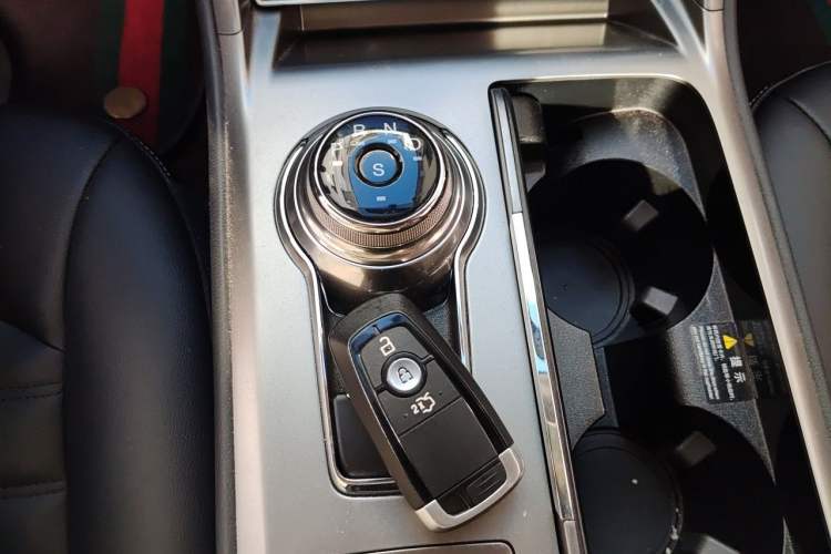 Used Ford Mondeo 2020 EcoBoost 180 Stylish Model Gear Lever