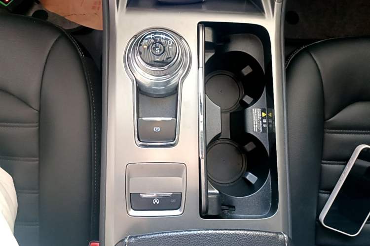 Used Ford Mondeo 2020 EcoBoost 180 Stylish Model Gear Lever